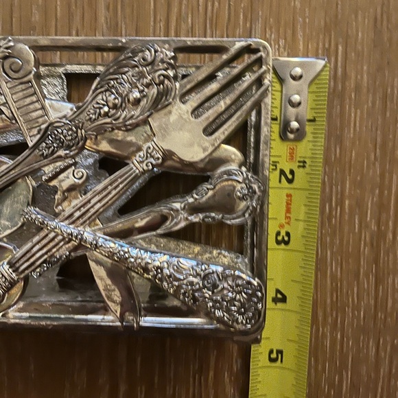 Silver Utensil Design Decorative napkin holder - Picture 8 of 8